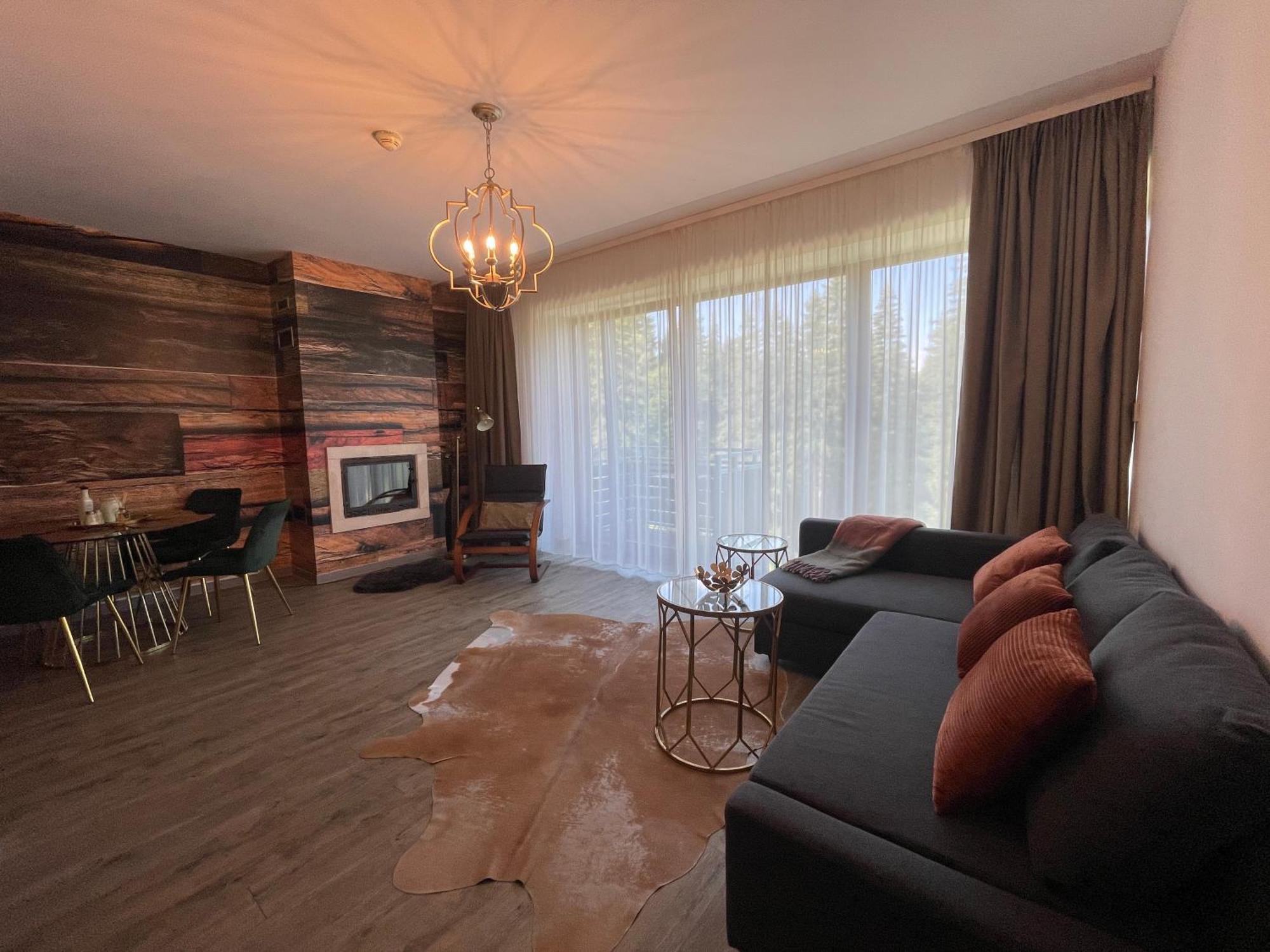 פויאנה ברשוב Luxury Silver Mountain Apartment מראה חיצוני תמונה
